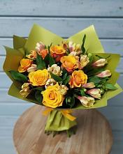 Букет цветов из:  Альстромерии и Розы в Родино