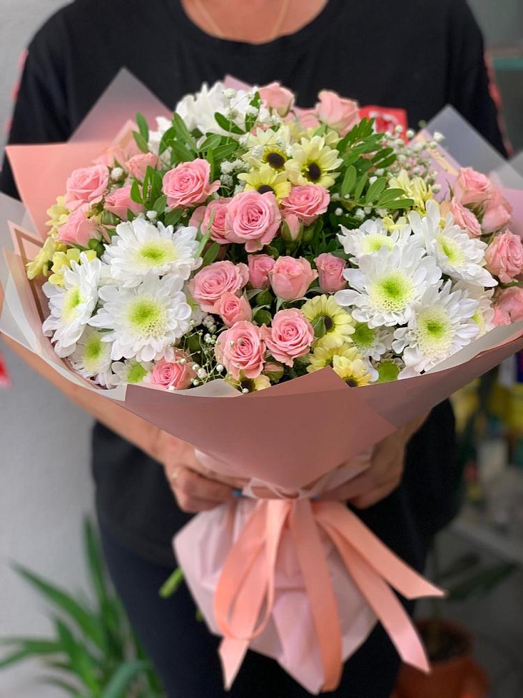 Букет цветов из: Розы и Хризантемы в Родино