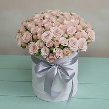 Цветочная композиция из Розы в шляпной коробке в Родино