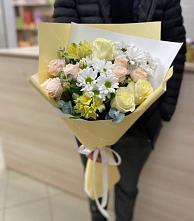 Букет цветов из:  Альстромерии, Розы и Хризантемы в Родино
