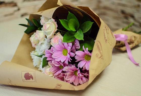 Букет цветов из: Розы и Хризантемы в Родино