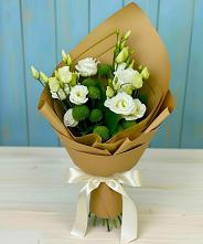 Букет цветов из:  Хризантемы и Лизиантусы #REPLACE_PRED# Родино