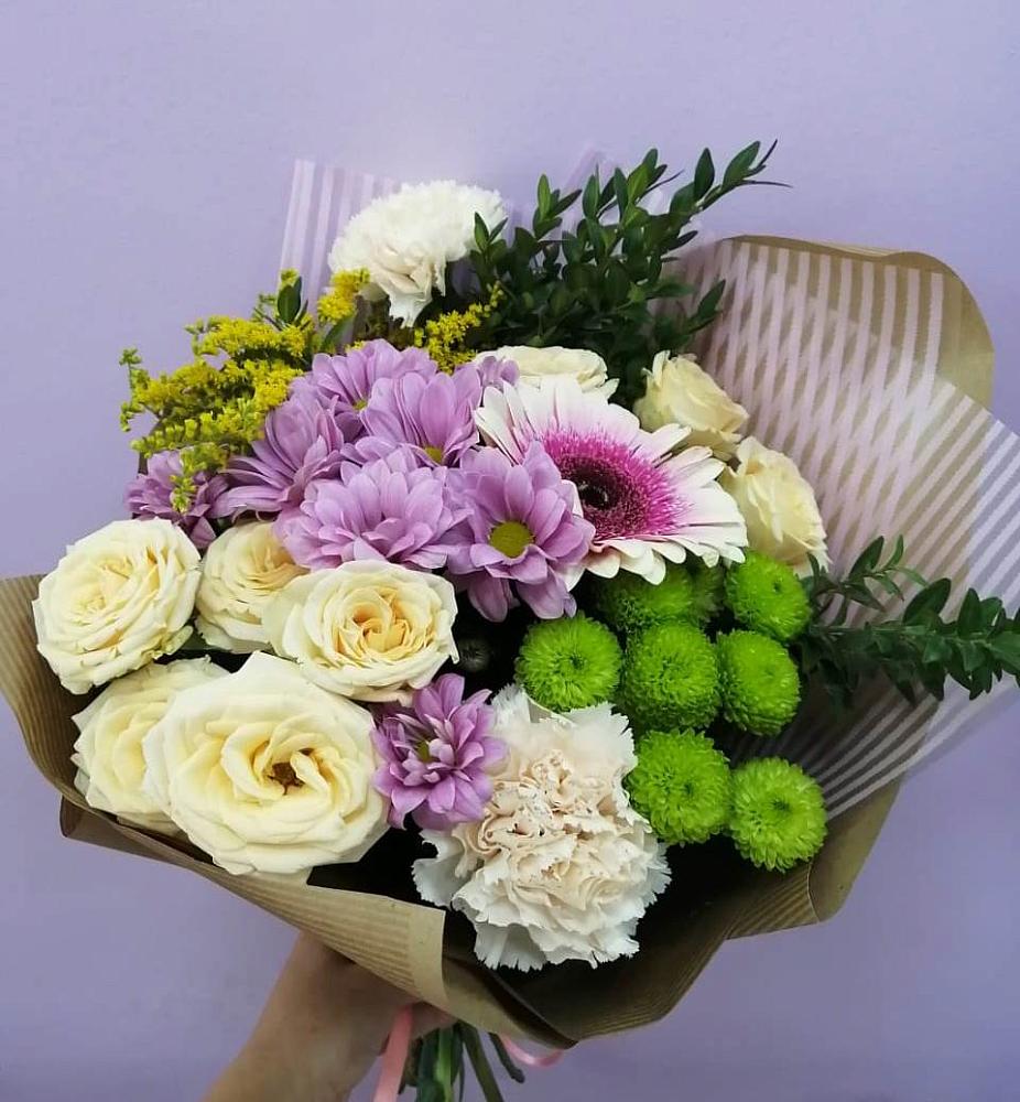 Букет цветов из: Хризантемы, Розы, Гвоздики и Герберы в Родино