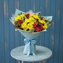 Букет цветов из:  Альстромерии и Хризантемы в Родино