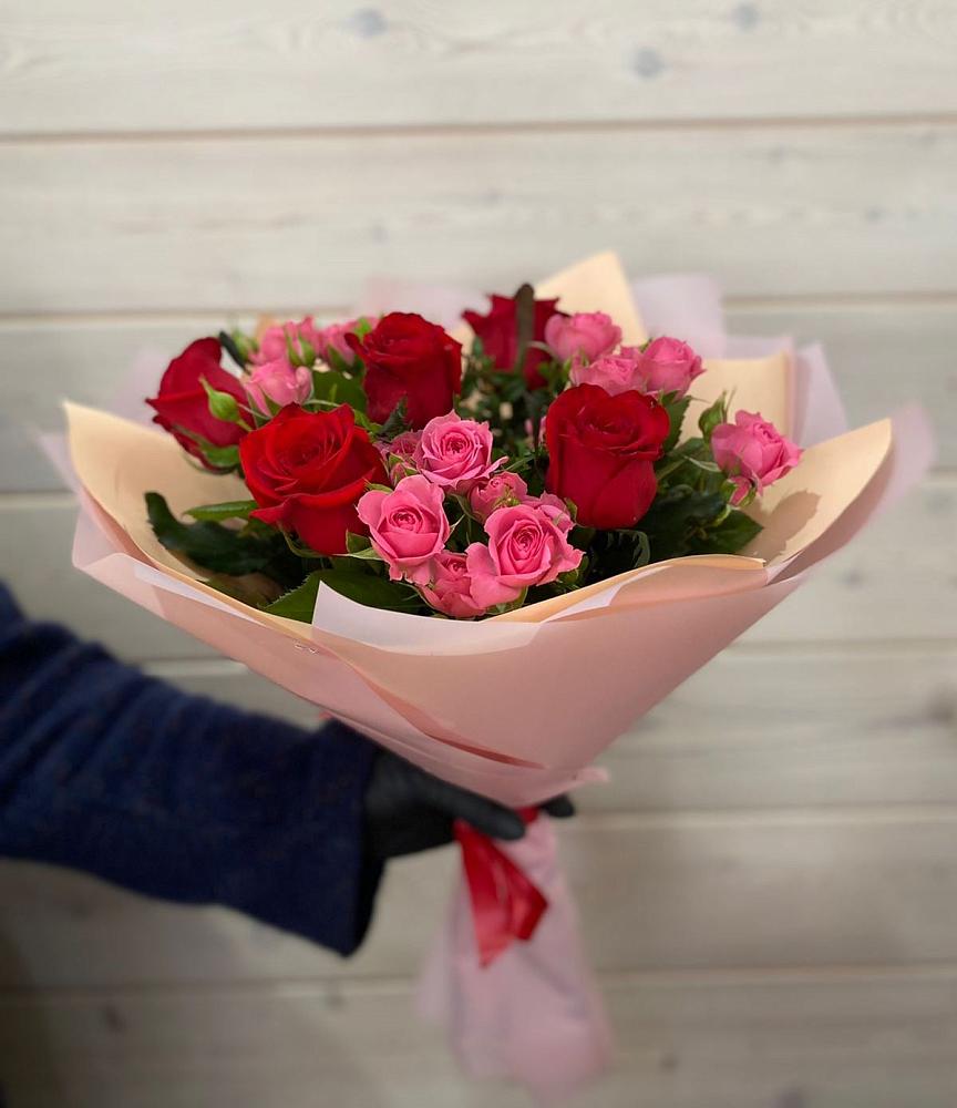 Букет цветов из: Розы в Родино