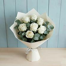 Букет Белые розы в Эвкалипте в Родино