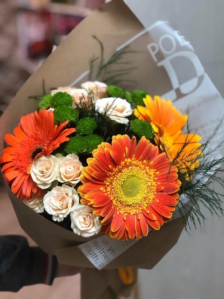 Букет цветов из: Герберы, Хризантемы и Розы в Родино