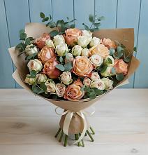 Букет цветов из:  Альстромерии и Розы в Родино