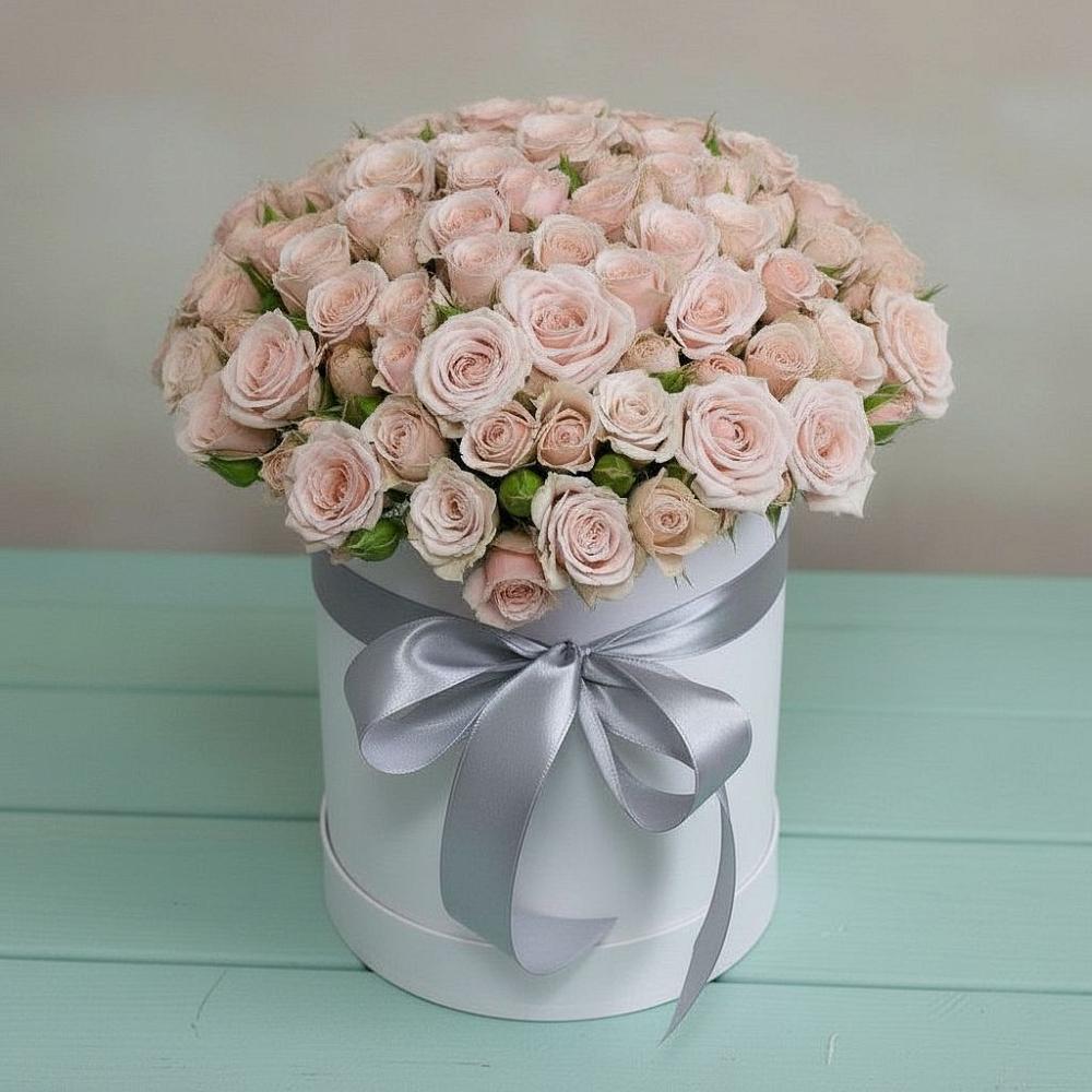 Цветочная композиция из Розы в шляпной коробке в Родино